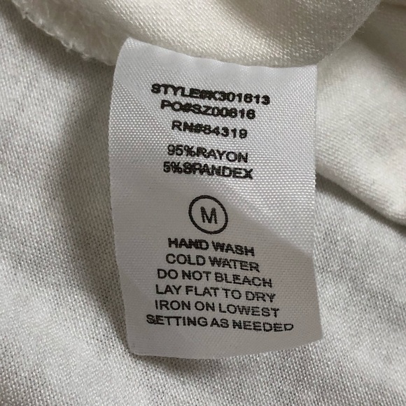 Cyrus Winter White Shrug - Picture 7 of 7